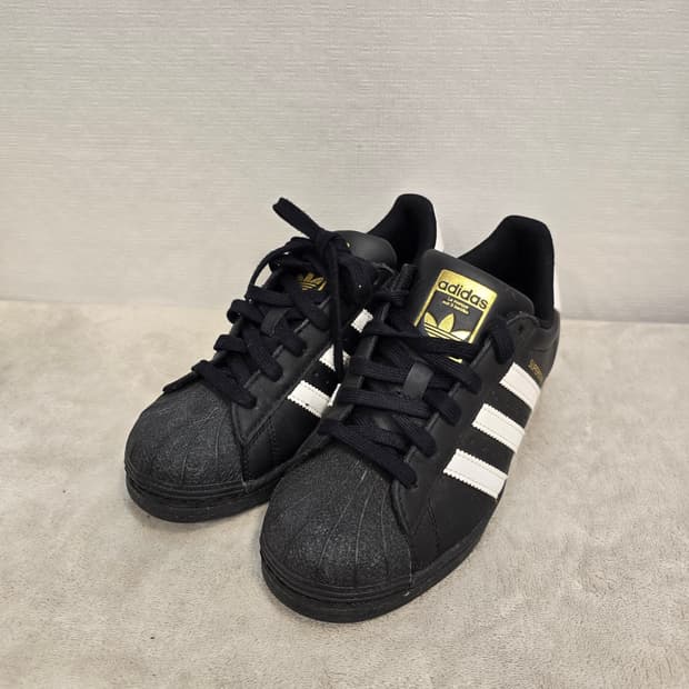 아디다스 슈퍼스타 J 블랙 운동화 스니커즈 230