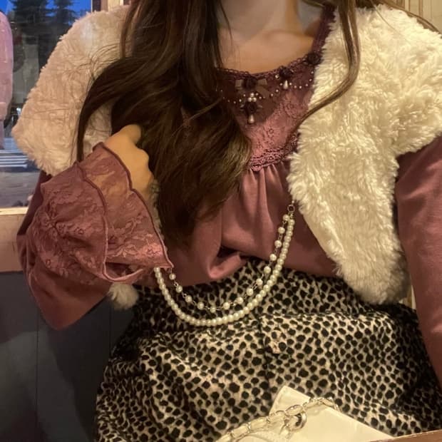 엑시즈팜 레이스 긴팔 티셔츠