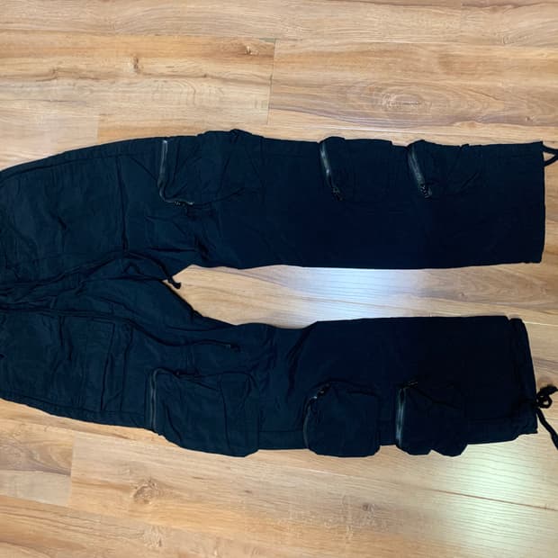 Jacov six pocket cargo pants m size