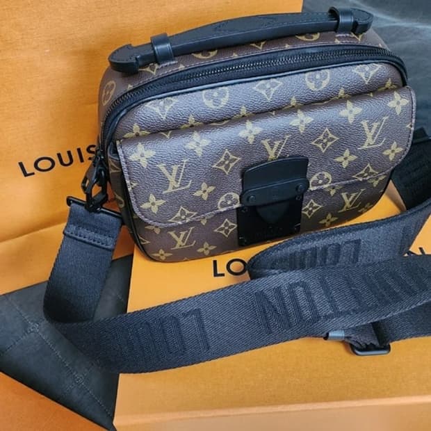 [정품/최저가] 루이비통 S락 메신저백