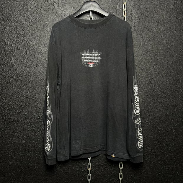 Town & Country – Graphic Long Sleeve