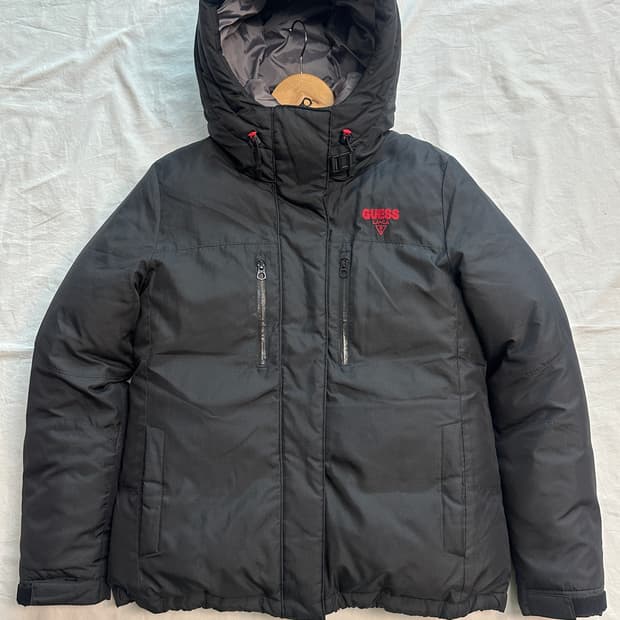 게스 헤비 덕다운 패딩 점퍼