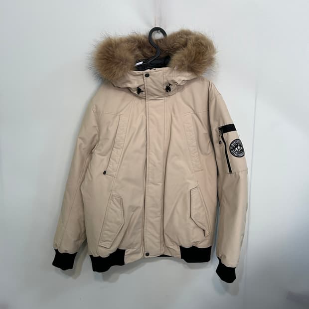 밀레 남성 구스다운 패딩 105