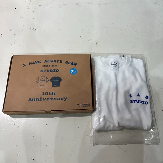 아이앱스튜디오 10주년 반팔티 XL