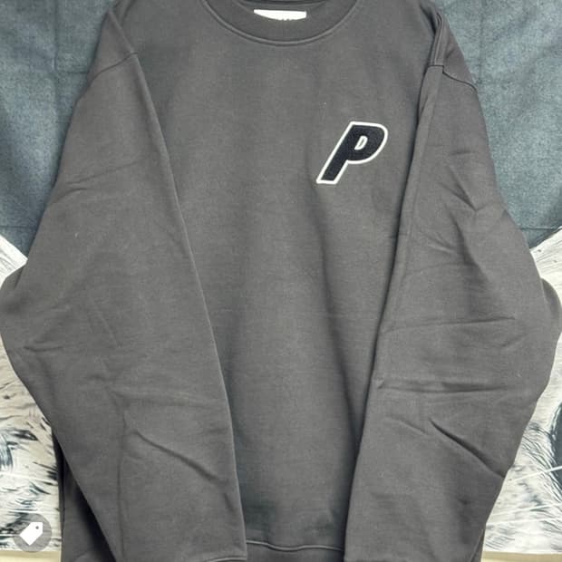 팔라스 셔닐 트라이퍼그 크루넥 블랙