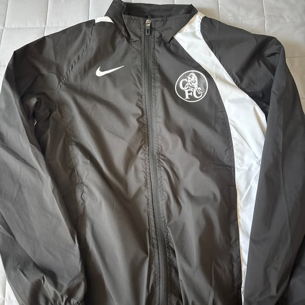 첼시 바람막이 나이키