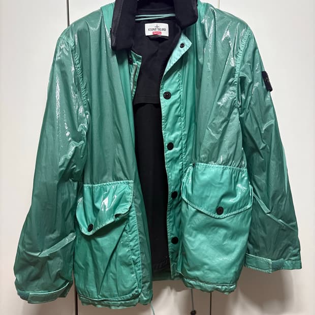 슈프림 스톤아일랜드 뉴 실크 자켓 라이트블루 L