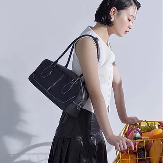 CDSD 네이비 숄더백