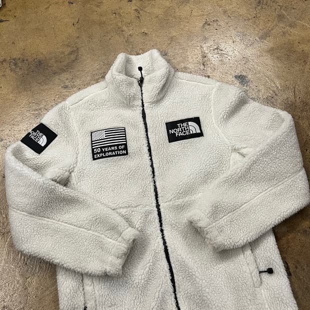 [정품/S] 노스페이스 50주년 화이트 뽀글이 플리스 b8