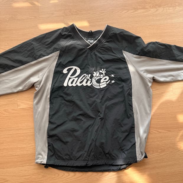 팔라스 쉘 풀오버