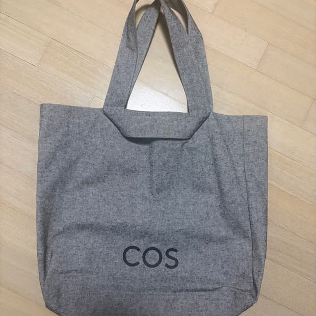 Cos 리사이클백