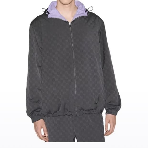 구찌 양면 아우터 판매합니더