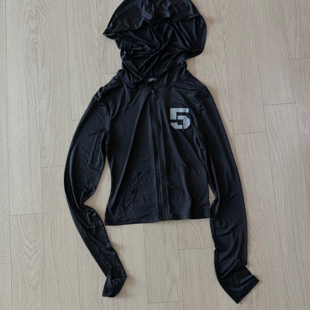 오도어 후드집업