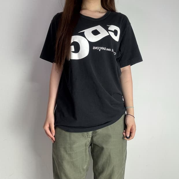 꼼데가르송 CDG 반팔티셔츠