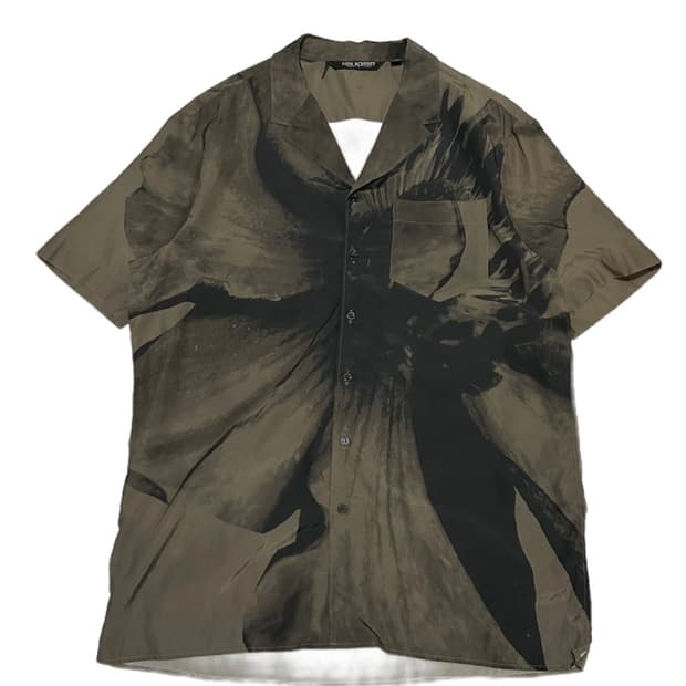 닐 바렛 반팔 셔츠