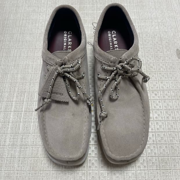 클락스 왈라비 고어텍스 그레이샌드 US9.5