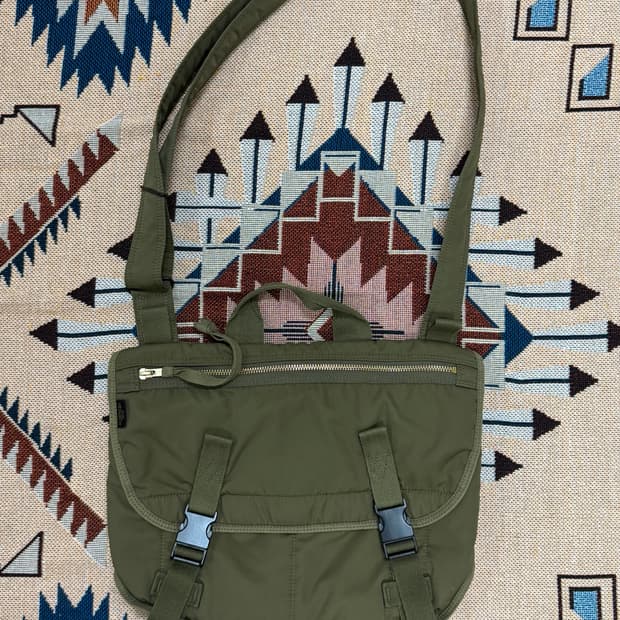 요시다 포터 포터걸 Porter Girl Bulb Haversack OS