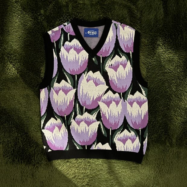 [L] Awake NY 어웨이크 뉴욕 21ss 튤립 니트 베스트 블랙