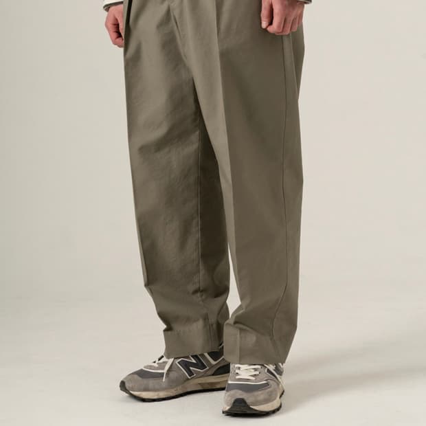 러프사이드 클럽 팬츠 머드 