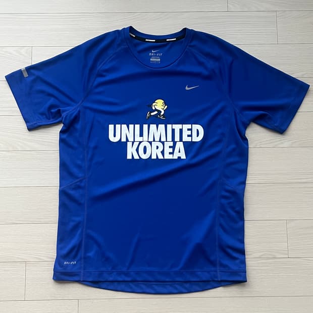 나이키 마라톤 런닝 프로모 드라이핏 티셔츠 L (100)