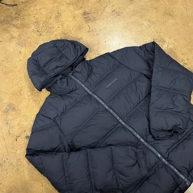 [정품/M] 아르마니 익스체인지 블랙 후드 패딩 점퍼 b10