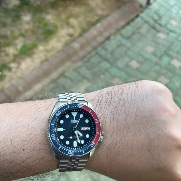 세이코 SKX009 펩시 다이버 시계