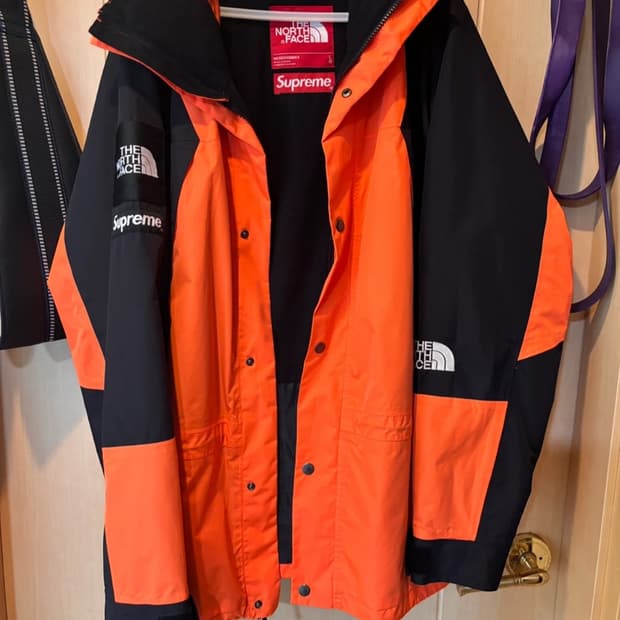 슈프림 노스페이스 마운틴 자켓 오렌지 L사이즈