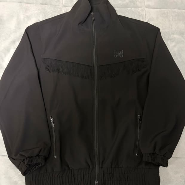 니들스 프린지 트랙자켓 블랙