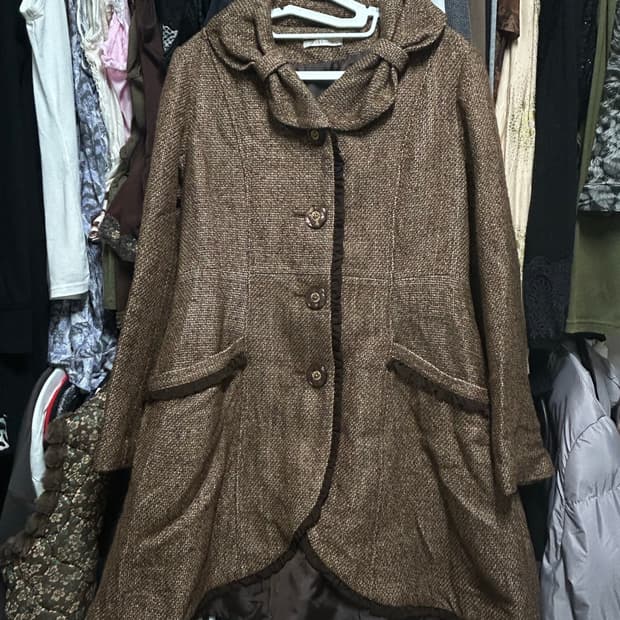 엑시즈팜 초코브라운 리본아일렛코트