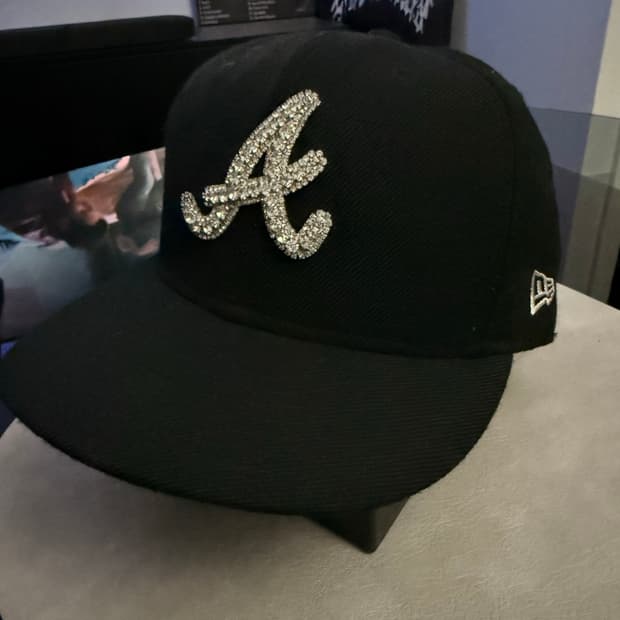 뉴에라 애틀란타 큐빅 볼캡 모자 캡 7 3/8