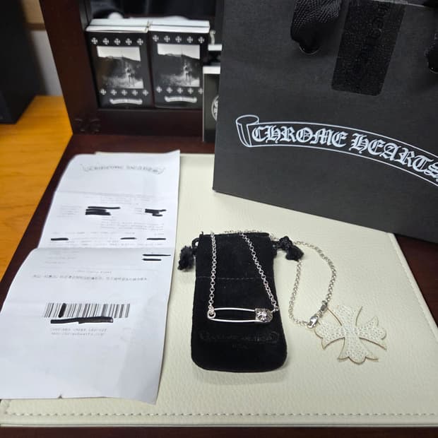 크롬하츠 세이프티핀 파베오리지널 일체형