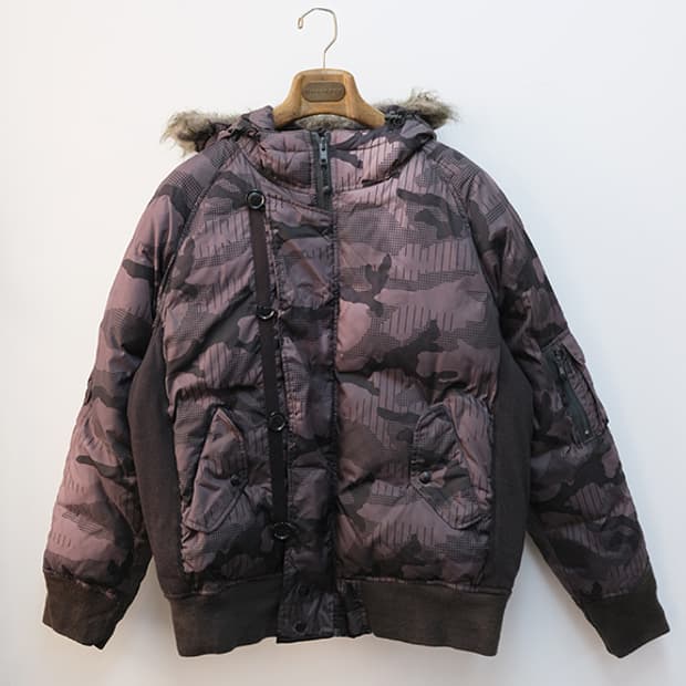 스투시 봄버 다운 점퍼