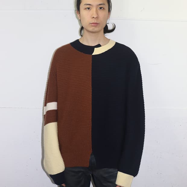 쿠루니 20AW 커티드 멀티 컬러 스웨터
