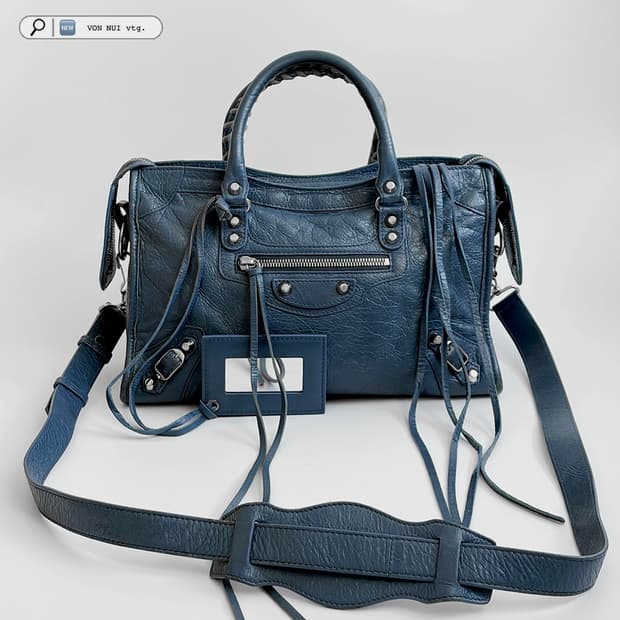 발렌시아가 클래식 시티백 스몰 판매합니다.