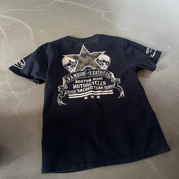 밴슨 레더 모터사이클 그래픽 티셔츠