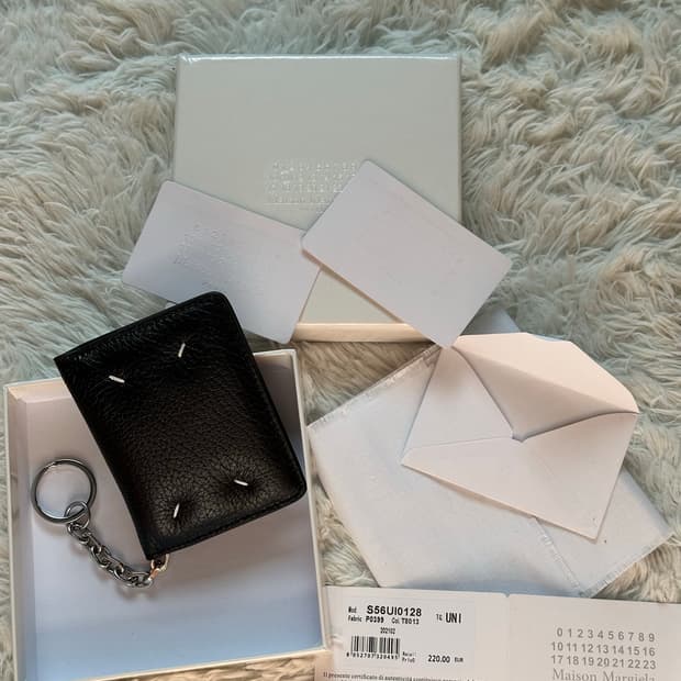 메종 마르지엘라 키링 카드지갑 블랙