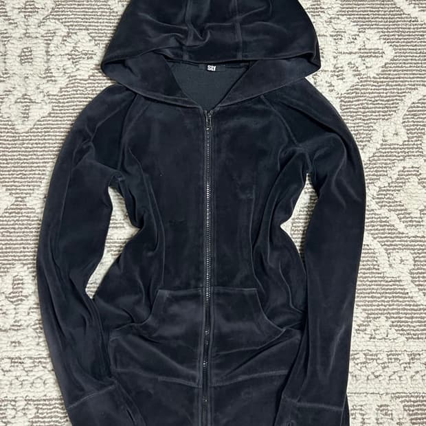 Sly 투웨이 벨벳 후드집업