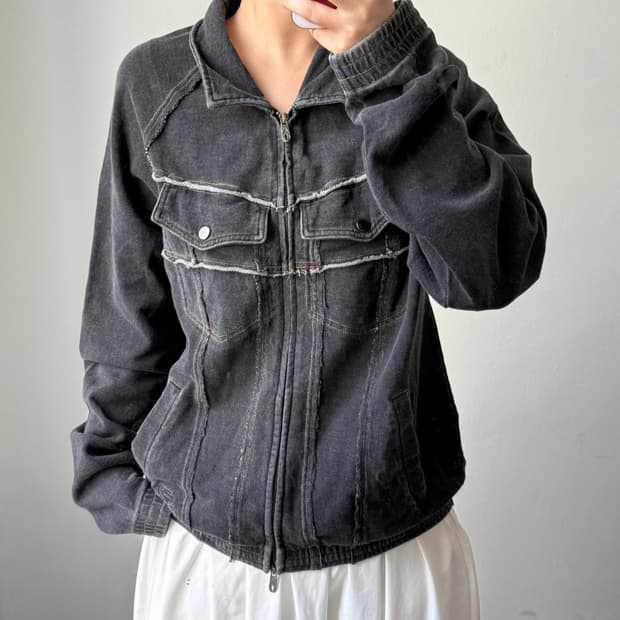 [L] 트래블 집업