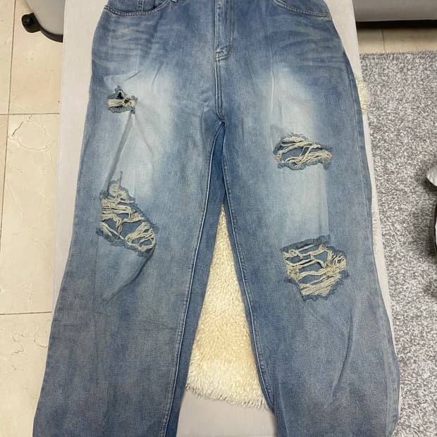 위캔더스 DISTRESSED DENIM PANTS 찢어진청바지 찢청 