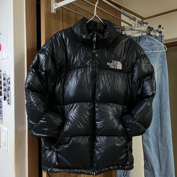 노스페이스 눕시 700 패딩