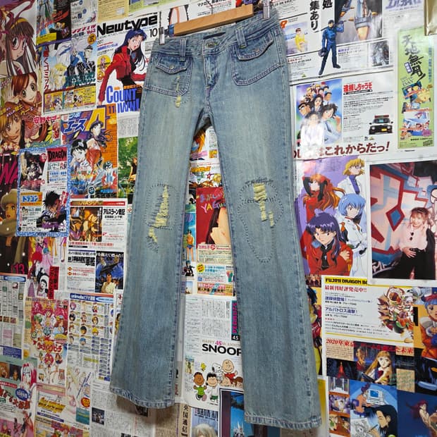 핑크 스티치 연청 로우라이즈 부츠컷 팬츠