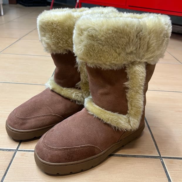 스웨이드 퍼부츠 