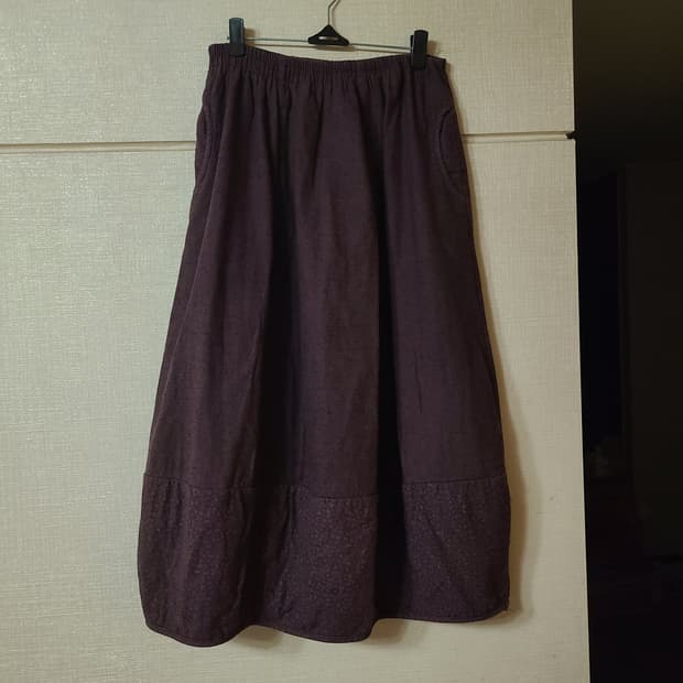 빈티지 항아리 벌룬핏 누빔 잔꽃 롱스커트 치마 할미룩 모리걸 겨울