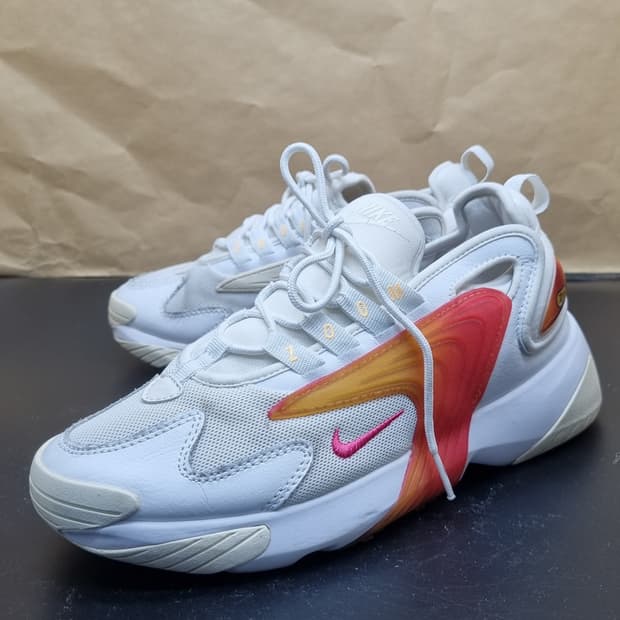 나이키 줌 2K 운동화250 