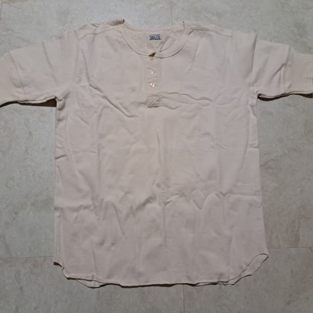 웰코 헨리넥 반팔 티셔츠 