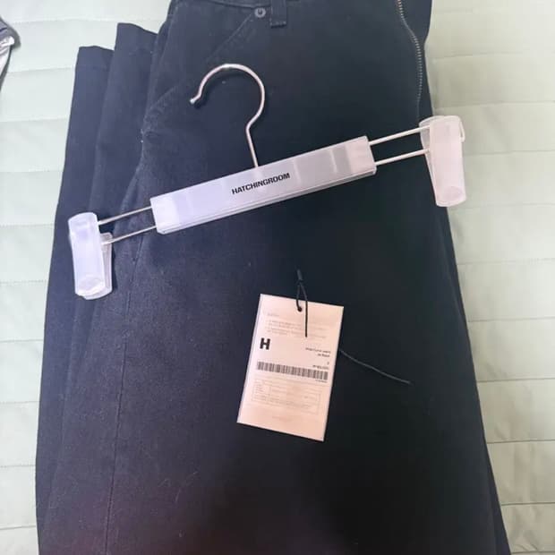 해칭룸 와이드 커브 진 제트 블랙(3)