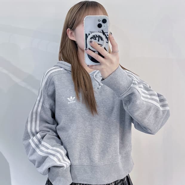 아디다스 그레이 삼선 크롭 후드