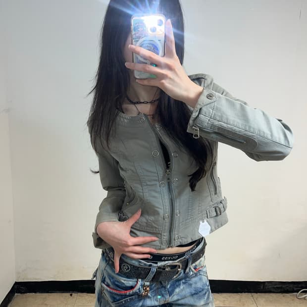 Y2K 카키그레이 유틸리티 자켓