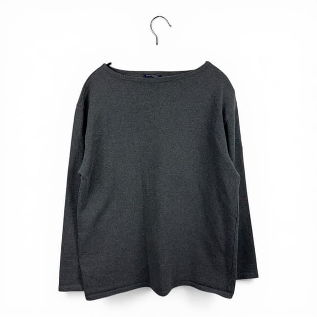 (105) 세인트 제임스 보트넥 차콜 긴팔 티