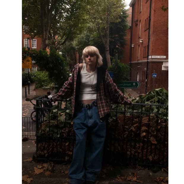 [ERTR]Reversible Hoodie Zip-Up Check Red